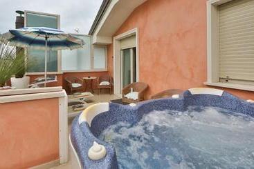 Globus, Sure Hotel Collection By Best Western - Milano Marittima