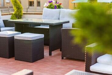 هتل Annabella Roof Terrace