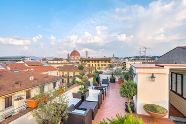 هتل Annabella Roof Terrace