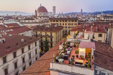 هتل Annabella Roof Terrace