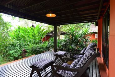 هتل Baan Nam Ping Riverside Homestay
