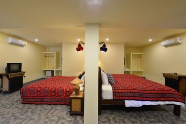 هتل Baan Nam Ping Riverside Homestay