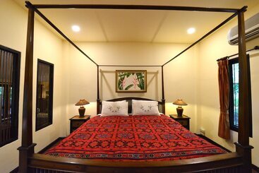 هتل Baan Nam Ping Riverside Homestay
