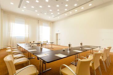هتل Hilton Garden Inn Florence Novoli