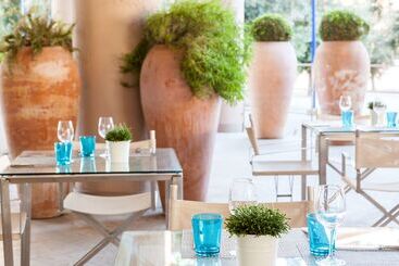 هتل Hilton Garden Inn Florence Novoli