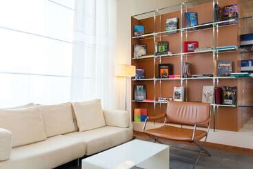 هتل Hilton Garden Inn Florence Novoli