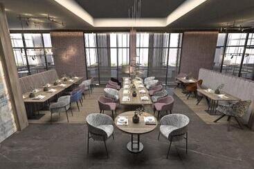 هتل Holiday Inn Sofia, An Ihg