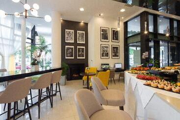 هتل Holiday Inn Turin Corso Francia, An Ihg