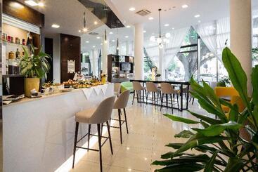 هتل Holiday Inn Turin Corso Francia, An Ihg