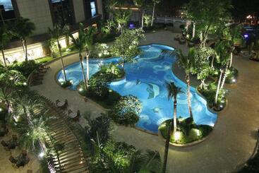 هتل Huizhou Kande International