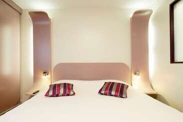 هتل Kyriad Deauville   St Arnoult