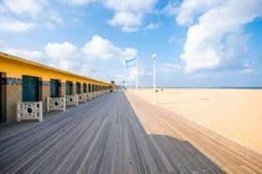 هتل Kyriad Deauville   St Arnoult