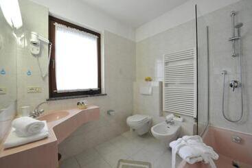 هتل La Rocca Sport & Benessere