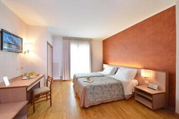 هتل La Rocca Sport & Benessere