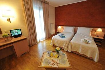 هتل La Rocca Sport & Benessere