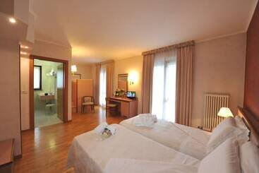 هتل La Rocca Sport & Benessere