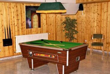 هتل L’Ermita B&B