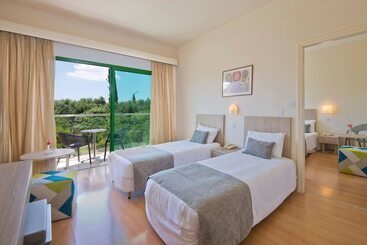 Natura Beach Hotel And Villas - Polis