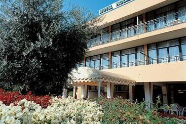 هتل Residence Holiday