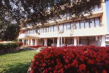 هتل Residence Holiday