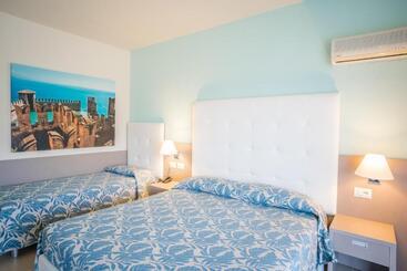 هتل Residence Holiday