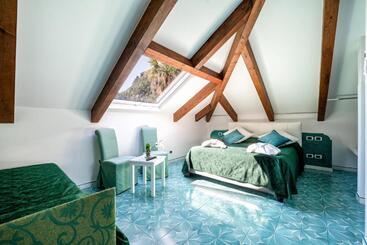هتل Villa Annalara Charme And Relax