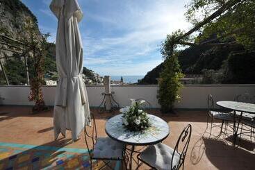 هتل Villa Annalara Charme And Relax