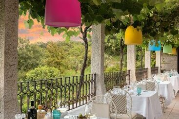هتل Villa Arcadio
