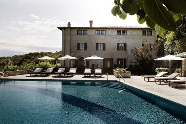 هتل Villa Arcadio