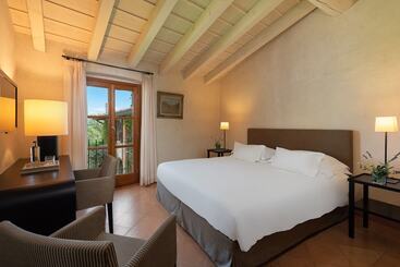 هتل Villa Arcadio