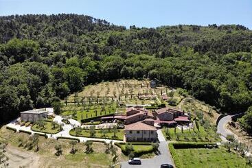 هتل Villa Volpi
