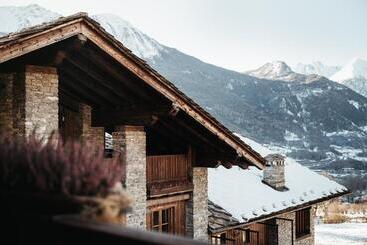 Relais Mont Blanc Hotel & Spa