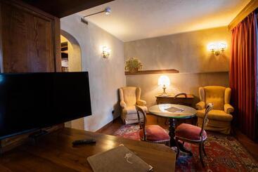 Relais Mont Blanc Hotel & Spa