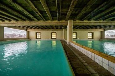 Relais Mont Blanc Hotel & Spa