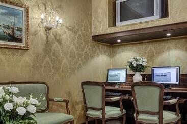 هتل Antica Locanda Al Gambero