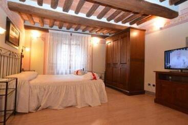 هتل Antica Residenza Del Gallo
