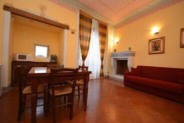هتل Antica Residenza Del Gallo