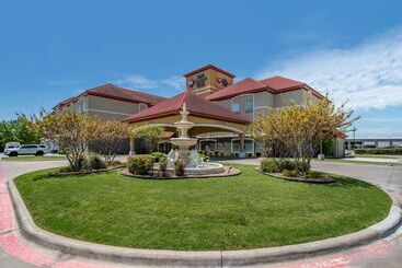 هتل Best Western Plus Monica Royale Inn & Suites
