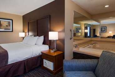 هتل Best Western Port Columbus
