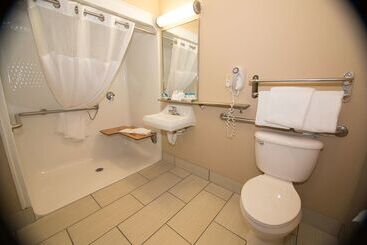 هتل Best Western Port Columbus