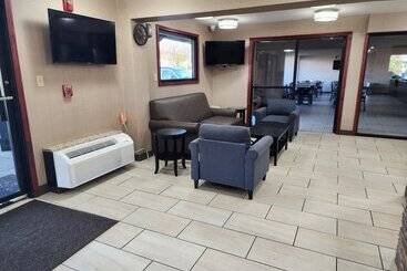 هتل Quality Inn