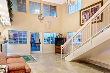 هتل Days Inn By Wyndham San Antonio Airport