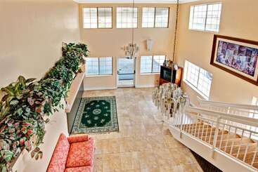 هتل Days Inn By Wyndham San Antonio Airport