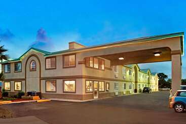 هتل Days Inn By Wyndham San Antonio Airport