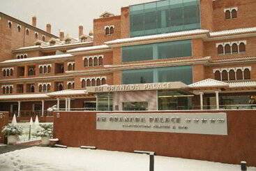 هتل Granada Palace