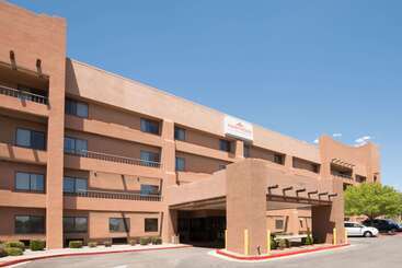 هتل Hawthorn Suites By Wyndham Albuquerque