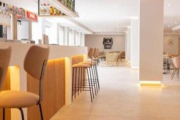 هتل HM Isabela - Adults Only