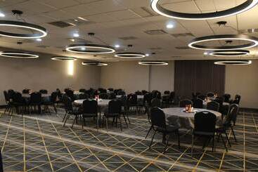 هتل Holiday Inn Dallas Market Ctr Love Field, An Ihg