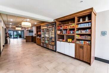 هتل Holiday Inn Dallas Market Ctr Love Field, An Ihg