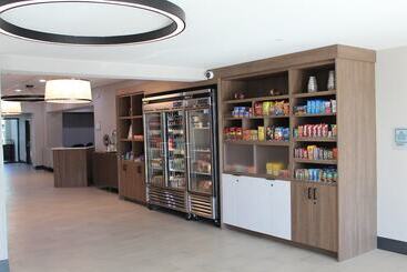 هتل Holiday Inn Dallas Market Ctr Love Field, An Ihg